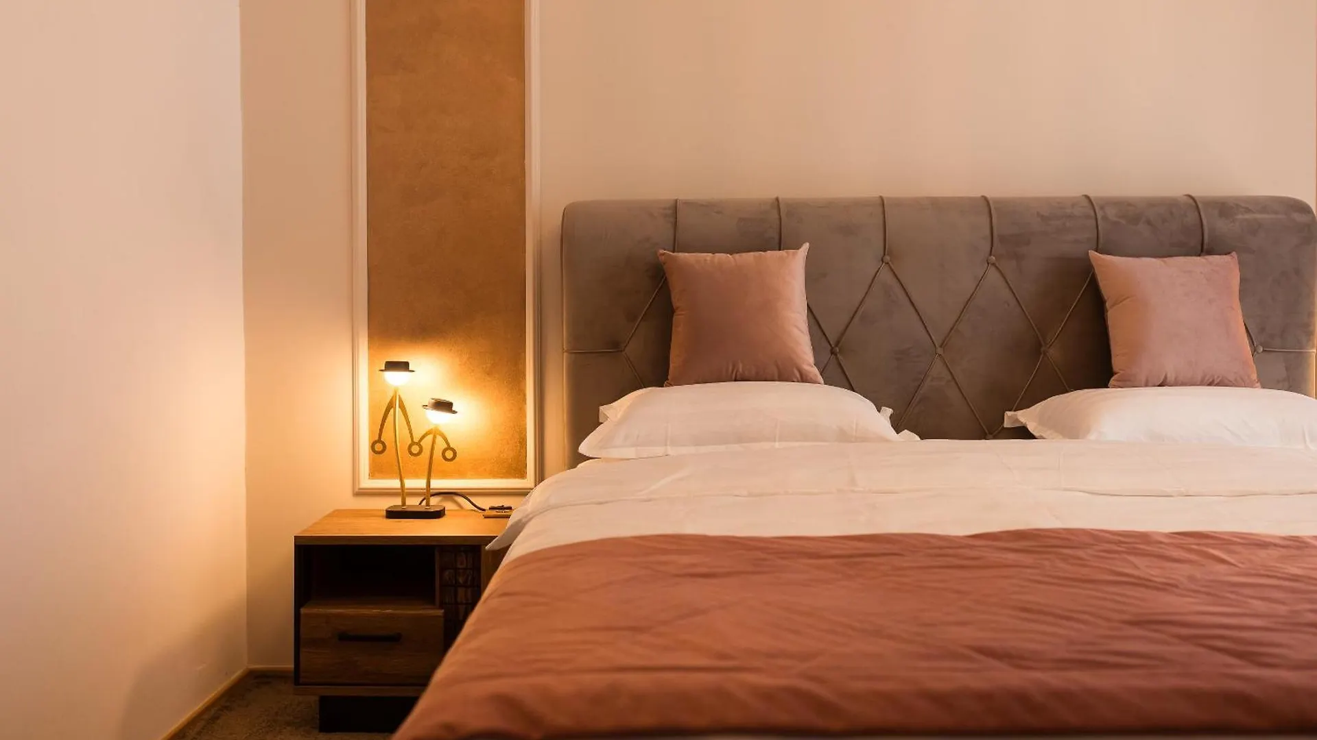 Al Centro Bed & Breakfast Bucureşti