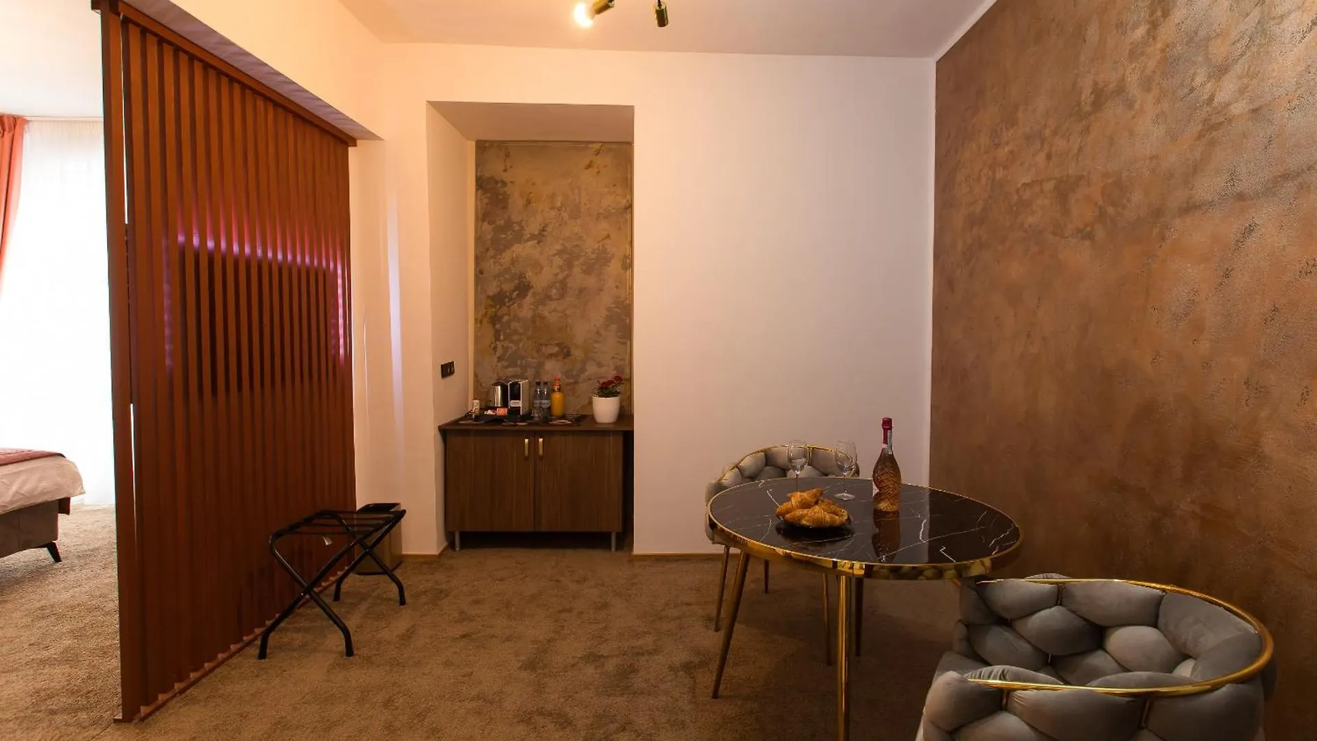 Al Centro Bed & Breakfast Bucureşti