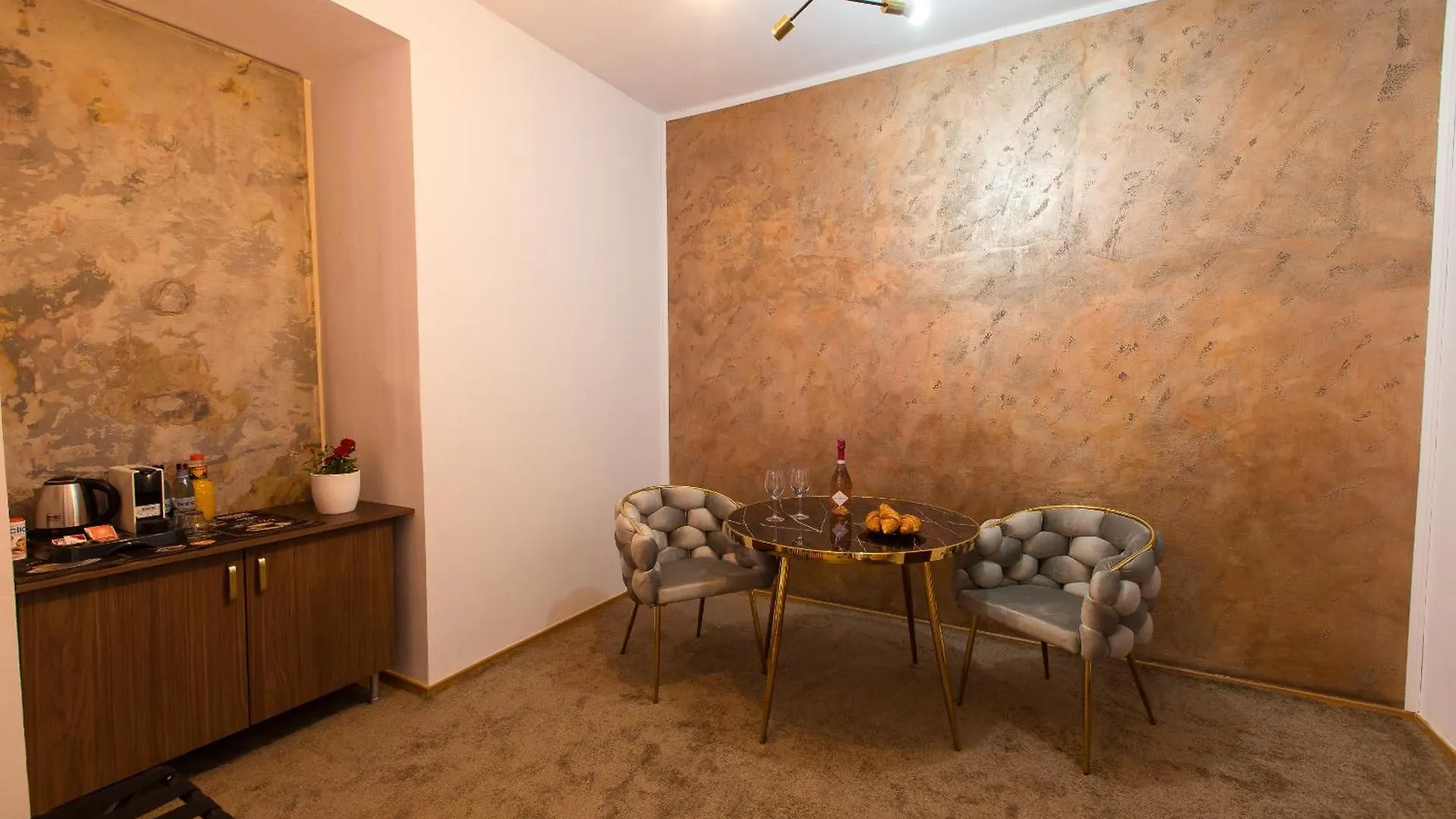 Al Centro Bed & Breakfast Bucureşti